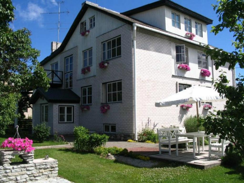 White Villa Tallinn Eksteriør bilde
